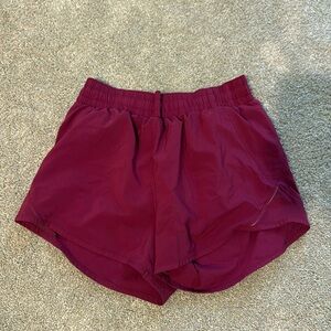 Women’s extra small magenta athletic shorts